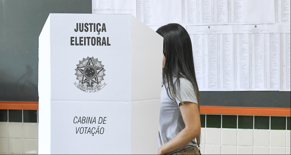 Capa Prazo para regularizar título de eleitor termina nesta segunda-feira; saiba como verificar sua situação